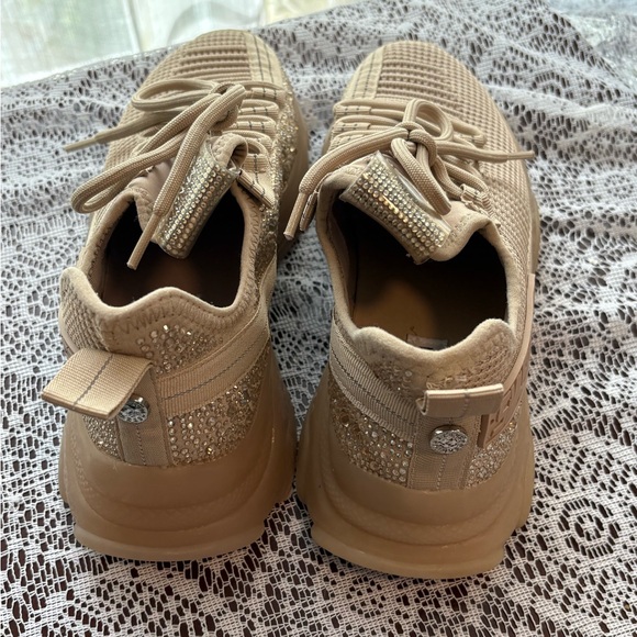 Steve Madden Women's Maxima Knit Rhinestone Fashion Sneaker Size 8.5 - Picture 3 of 7